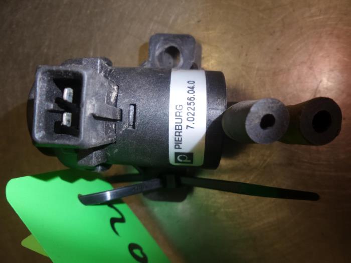 Usagé Régulateur pression turbo Renault Trafic Prix sur demande proposé par Bongers Auto-Onderdelen Zeeland