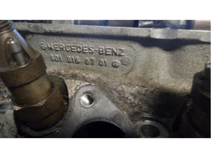 Cylinder head from a Mercedes 190E/D 1988