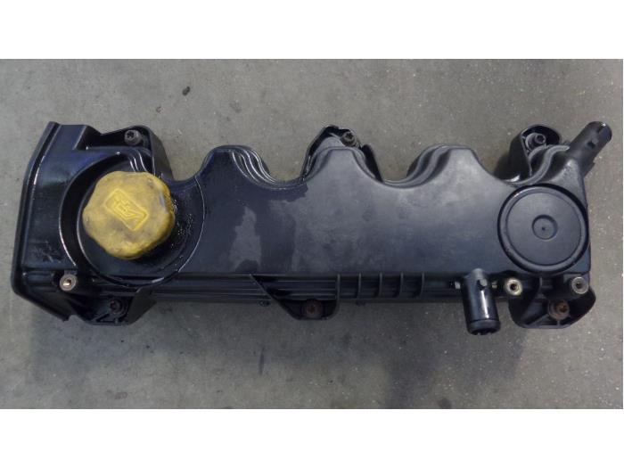 Gebrauchte Ventildeckel Fiat Doblo Preis auf Anfrage angeboten von Bongers Auto-Onderdelen Zeeland