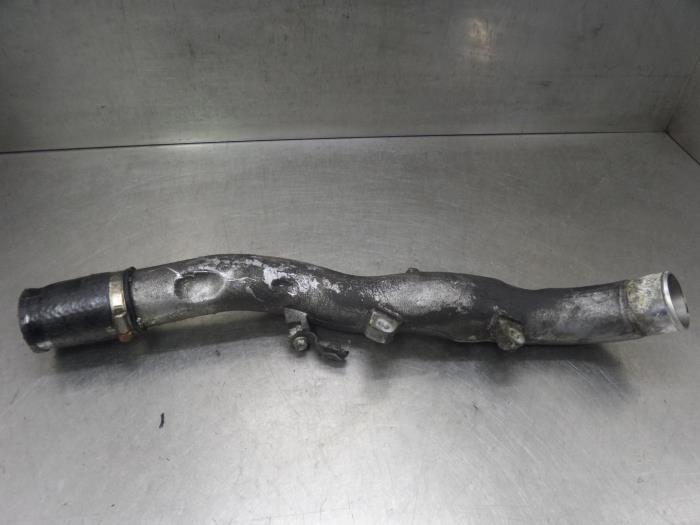Gebrauchte Intercooler Rohr Toyota Auris (E15) 2.0 D-4D-F 16V Preis auf Anfrage angeboten von Bongers Auto-Onderdelen Zeeland