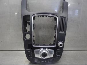 Used Multi-media control unit Audi Q5 (8RB) Price on request offered by Bongers Auto-Onderdelen Zeeland