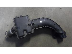 Used Air intake hose Renault Megane Scenic Price on request offered by Bongers Auto-Onderdelen Zeeland
