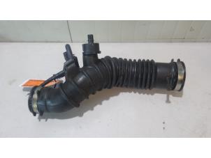 Used Air intake hose Renault Megane Scenic Price on request offered by Bongers Auto-Onderdelen Zeeland