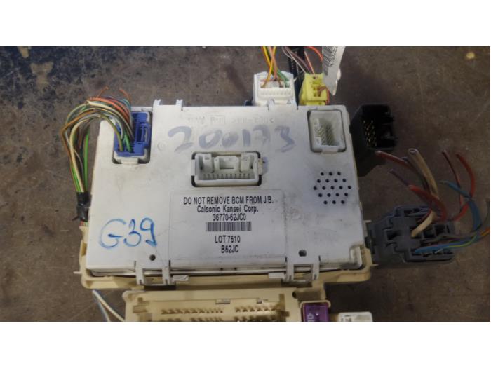 Fuse box Suzuki Swift 3677062JC0 CALSONIC