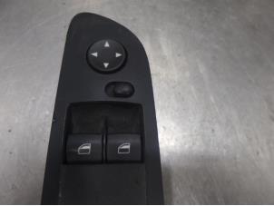 Used Electric window switch BMW 1-Serie Price on request offered by Bongers Auto-Onderdelen Zeeland