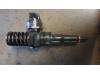 Injector (diesel) from a Audi A4 2008