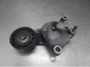 Used Drive belt tensioner Peugeot 206+ (2L/M) 1.4 HDi Eco 70 Price on request offered by Bongers Auto-Onderdelen Zeeland