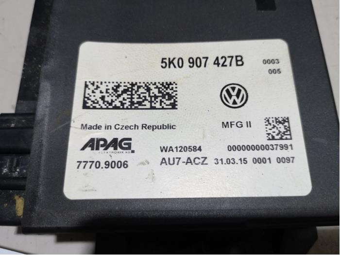 Ordenador body control de un Volkswagen Touran 2015
