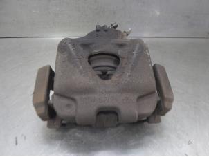 Used Front brake calliper, right BMW 3 serie Touring (E91) 320i 16V Price on request offered by Bongers Auto-Onderdelen Zeeland