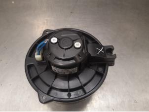 Usagé Ventilateur chauffage Toyota Avensis Prix sur demande proposé par Bongers Auto-Onderdelen Zeeland