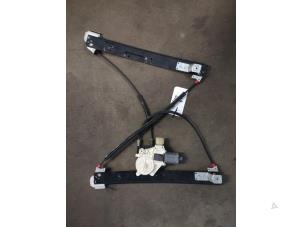 Used Window mechanism 4-door, front right Ford Mondeo Price on request offered by Bongers Auto-Onderdelen Zeeland