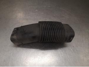 Used Air intake hose Ford Mondeo Price on request offered by Bongers Auto-Onderdelen Zeeland