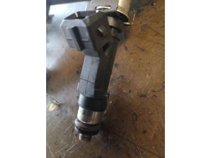 Used Injector (petrol injection) Opel Astra Price on request offered by Bongers Auto-Onderdelen Zeeland