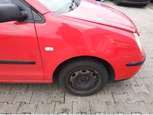 Used Front wing, right Volkswagen Polo IV (9N1/2/3) 1.2 Price on request offered by Bongers Auto-Onderdelen Zeeland