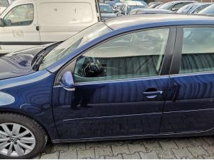 Used Door 4-door, front left Volkswagen Golf V (1K1) 1.9 TDI Price on request offered by Bongers Auto-Onderdelen Zeeland