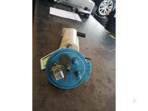 Used Electric fuel pump Chrysler Voyager/Grand Voyager (RG) 2.8 CRD 16V Autom. Price on request offered by Bongers Auto-Onderdelen Zeeland
