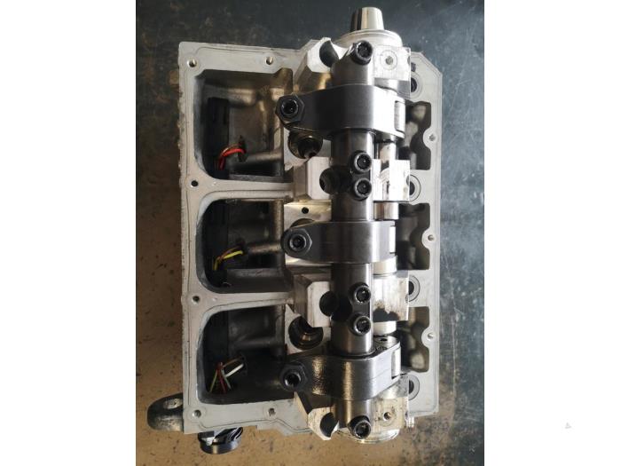 Używane Glowica cylindra Volkswagen Fox Cena na żądanie oferowane przez Bongers Auto-Onderdelen Zeeland