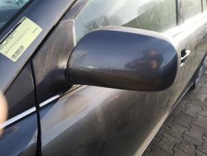 Used Wing mirror, left Toyota Avensis Wagon (T25/B1E) 2.2 D-4D 16V D-CAT Price on request offered by Bongers Auto-Onderdelen Zeeland
