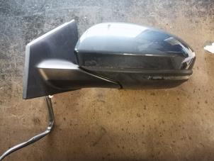 Used Wing mirror, left Renault Megane IV Estate (RFBK) 1.3 TCE 160 16V Price on request offered by Bongers Auto-Onderdelen Zeeland