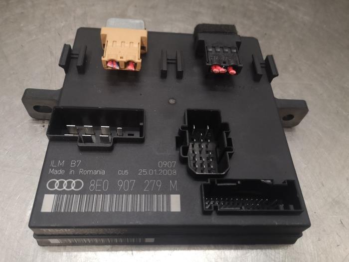 Used Body control computer Audi A4 Price on request offered by Bongers Auto-Onderdelen Zeeland