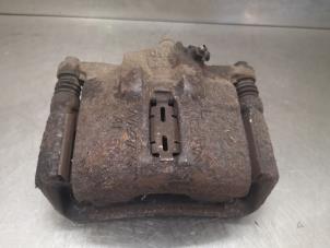 Used Front brake calliper, left Honda CR-V Price on request offered by Bongers Auto-Onderdelen Zeeland