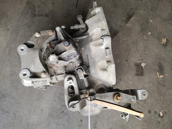 Gearbox from a Opel Corsa D 1.2 16V 2007