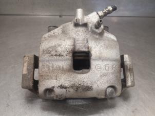 Used Front brake calliper, left Fiat 500 (312) 1.2 69 Price on request offered by Bongers Auto-Onderdelen Zeeland