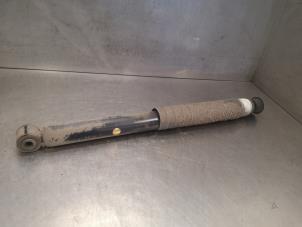 Used Rear shock absorber, right Renault Clio Price on request offered by Bongers Auto-Onderdelen Zeeland