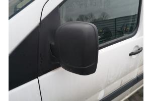 Gebrauchte Außenspiegel links Peugeot Expert (G9) 2.0 HDi 120 Preis auf Anfrage angeboten von Bongers Auto-Onderdelen Zeeland
