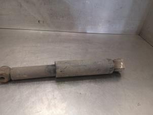 Used Rear shock absorber, right Mercedes Vito Price on request offered by Bongers Auto-Onderdelen Zeeland