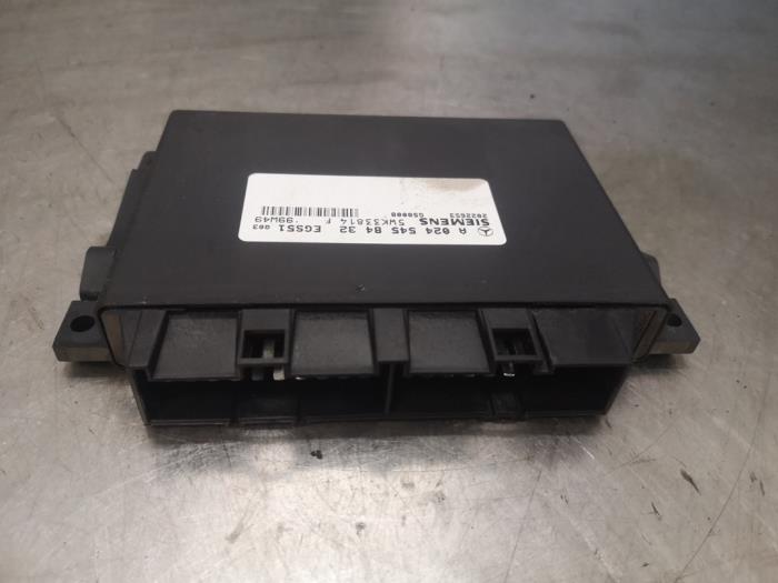 Used Automatic gearbox computer Mercedes E-Klasse Price on request offered by Bongers Auto-Onderdelen Zeeland