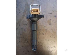 Used Ignition coil BMW 5 serie (E39) 523i 24V Price on request offered by Bongers Auto-Onderdelen Zeeland