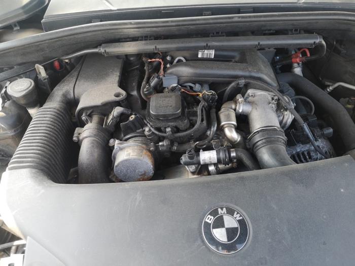 Le moteur de la BMW Série 1 (E87) (Page 1) / Série 1 E87