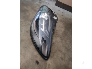 Used Headlight, right Porsche 718 Boxster (982) Price on request offered by Bongers Auto-Onderdelen Zeeland