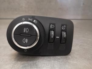 Used Light switch Opel Corsa D 1.2 ecoFLEX Price on request offered by Bongers Auto-Onderdelen Zeeland