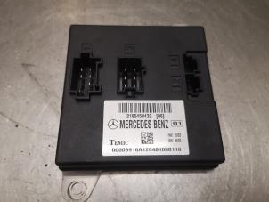 Usagé Ordinateur contrôle fonctionnel Mercedes CLS (C219) 500 5.0 V8 24V Prix sur demande proposé par Bongers Auto-Onderdelen Zeeland