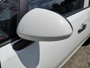 Used Wing mirror, left Opel Corsa D 1.3 CDTi 16V ecoFLEX Price on request offered by Bongers Auto-Onderdelen Zeeland