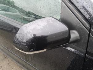 Used Wing mirror, right Volkswagen Polo IV (9N1/2/3) 1.2 12V Price on request offered by Bongers Auto-Onderdelen Zeeland