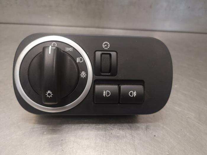 Light switch from a Landrover Range Rover 2010