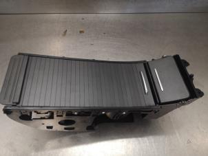 Used Storage compartment Landrover Range Rover Price on request offered by Bongers Auto-Onderdelen Zeeland