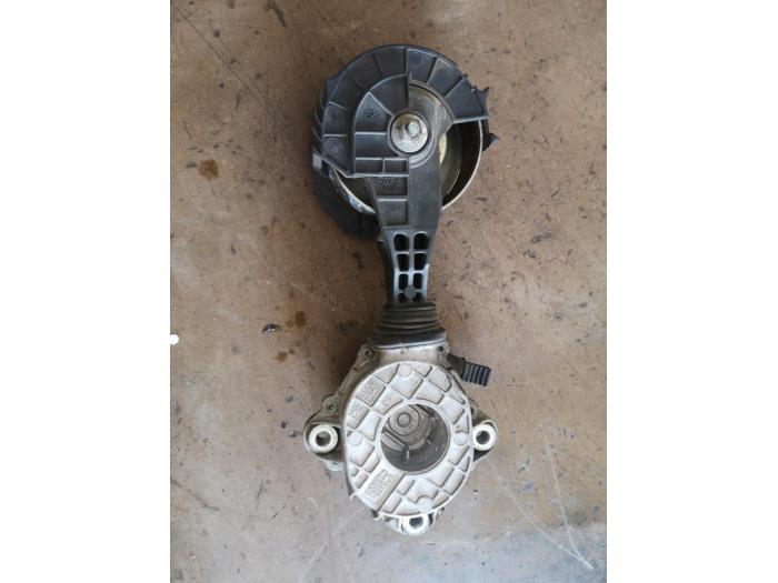 Usados Tensor correa múltiple Peugeot 207 SW (WE/WU) 1.4 16V Vti Precio de solicitud ofrecido por Bongers Auto-Onderdelen Zeeland