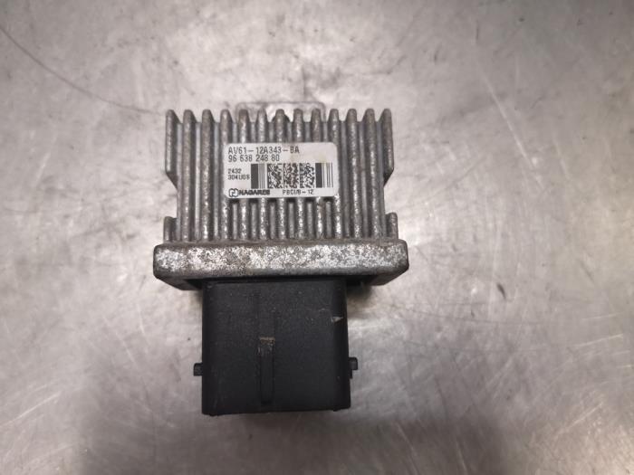 Glow plug relay Fiat Scudo 1.6 D Multijet DPF 9663824880