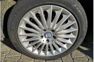 Used Set of sports wheels Mercedes E Estate (S212) E-200 CDI 16V BlueEfficiency,BlueTEC Price on request offered by Bongers Auto-Onderdelen Zeeland