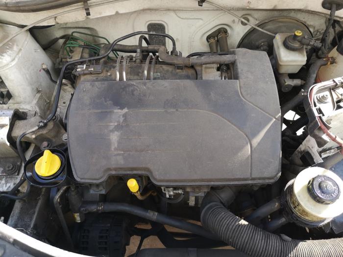 Engine Dacia Sandero 1.2 16V - D4F732