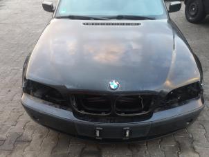 Used Bonnet BMW 3 serie (E46/4) 330i 24V Price on request offered by Bongers Auto-Onderdelen Zeeland
