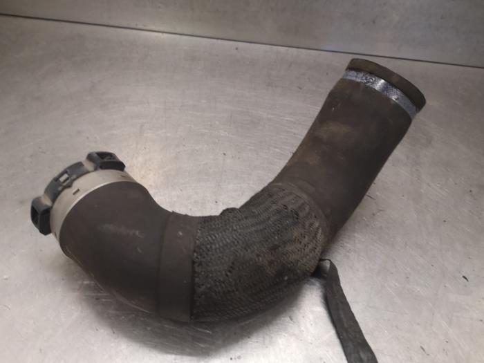 Gebrauchte Intercooler Schlauch Alfa Romeo Giulietta (940) 1.4 TB 16V Preis auf Anfrage angeboten von Bongers Auto-Onderdelen Zeeland