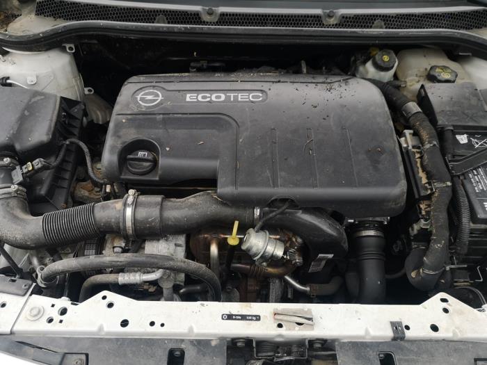 Engine Opel Astra J 1.7 CDTi 16V 110 - A17DTE A17DTE