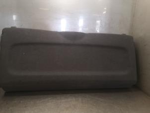 Used Parcel shelf Renault Clio II (BB/CB) 1.2 Price on request offered by Bongers Auto-Onderdelen Zeeland