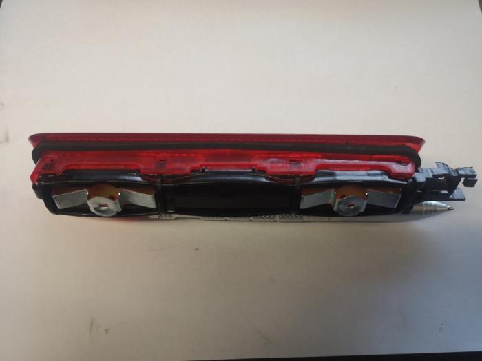 Third brake light Volkswagen Caddy III 2K0945087A