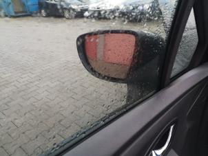 Used Wing mirror, left Renault Clio IV (5R) 1.2 16V GPL Price on request offered by Bongers Auto-Onderdelen Zeeland
